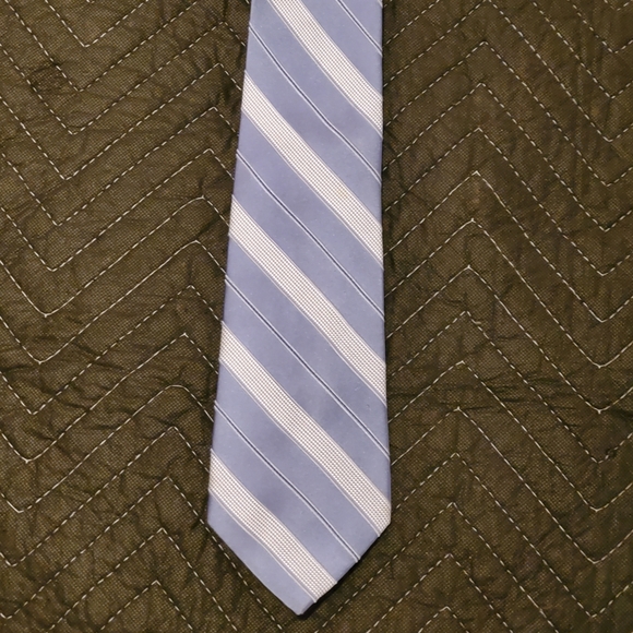 Michael Kors Men's Tie - Picture 2 of 2